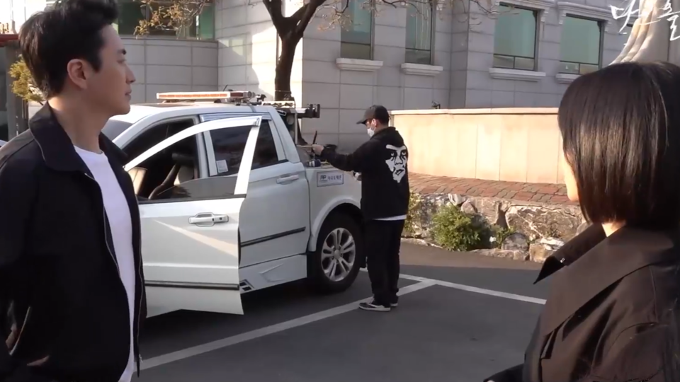 【黑洞】[花絮] 到最后都即兴笑爆发 还有演员们的终映感言