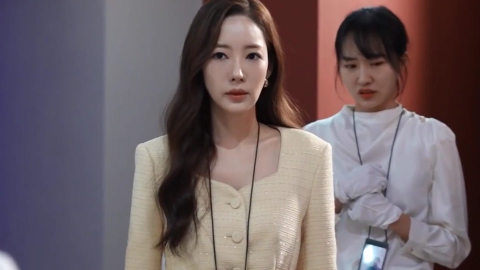 从防身术讲座到炫耀家狗 以及万众期待的吻戏![5-6集花絮]【魔女之吻】