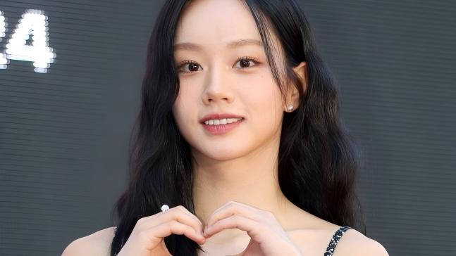 李惠利有望出演浪漫喜剧《给你梦想》,合作黄寅烨