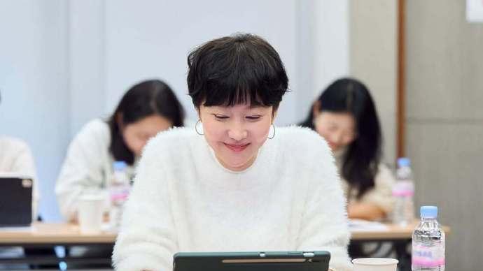 廉晶雅x朴海俊x崔允智x金旻奎主演新剧《初次,为了爱》8月首播