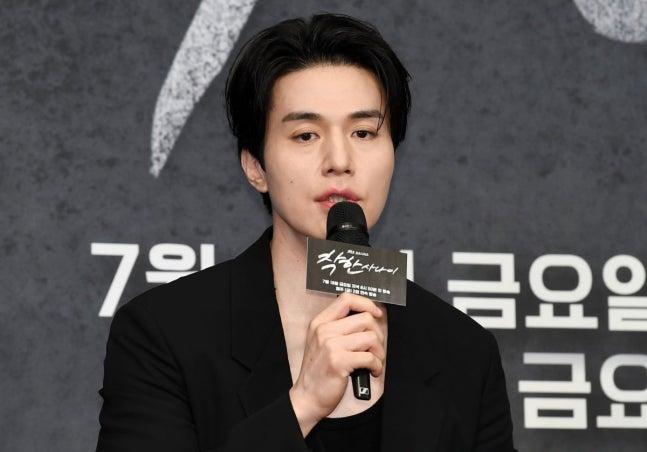 李栋旭,曾创收视率20%佳绩却坦言厌倦奇幻题材